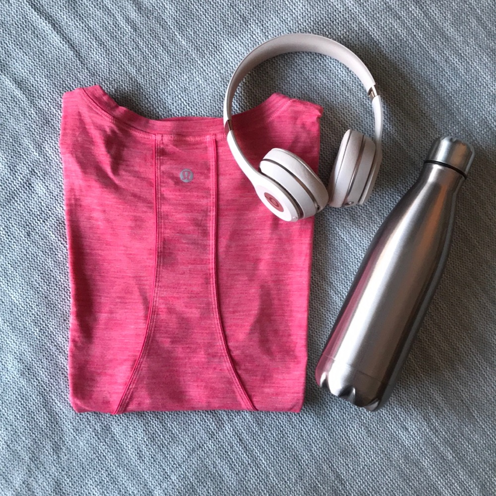 Lululemon Short Sleeve Sz. 4